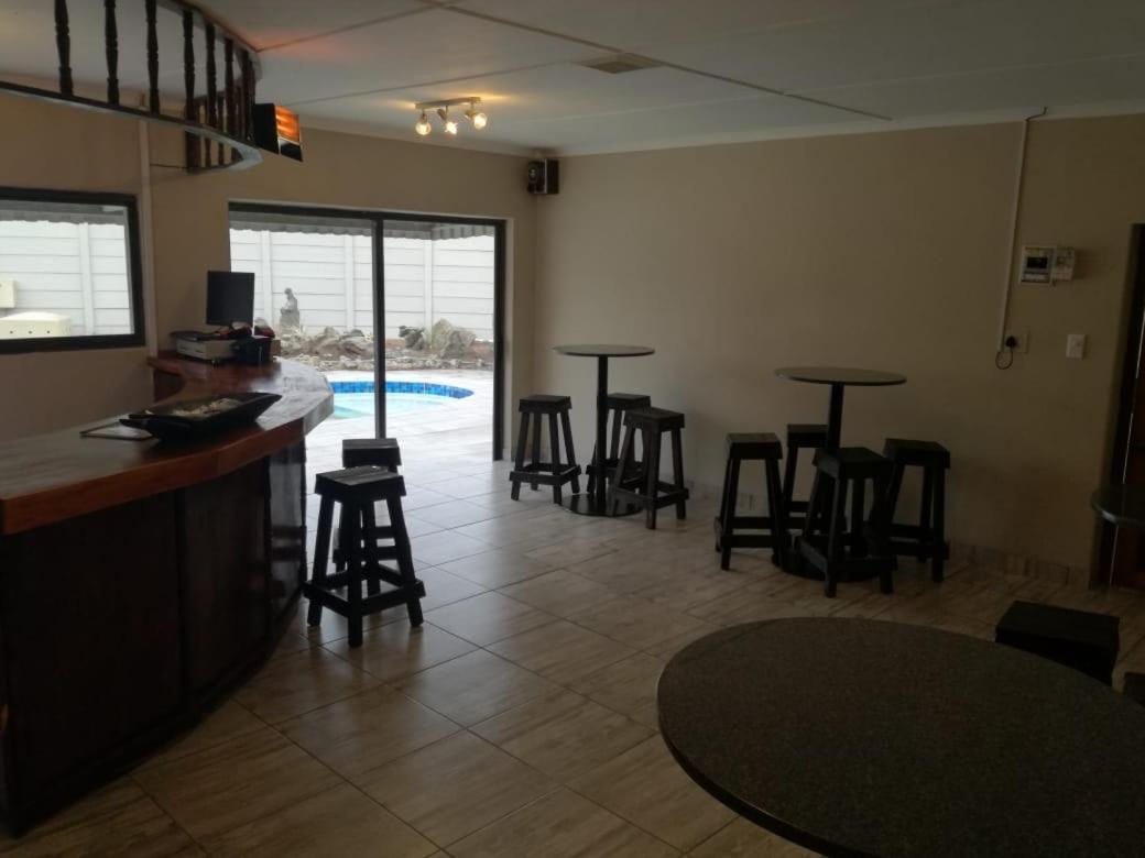 Skylight Lodge Harrismith Eksteriør bilde